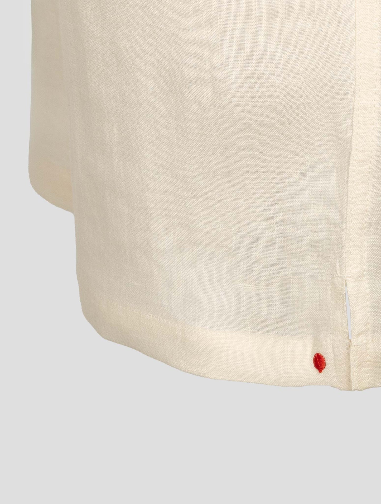 Kiton Beige Linen Short Pants