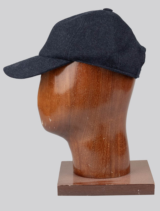 Plava bejzbolska kapa od kašmira Cesare Attolini