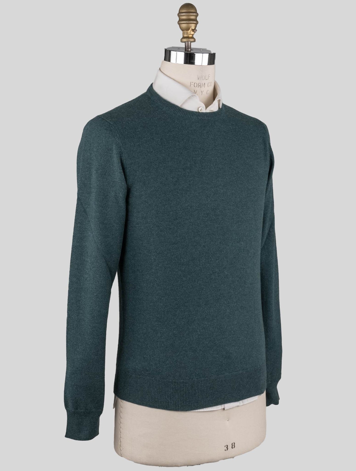 Malo zaļā kašmere džemperis crewneck