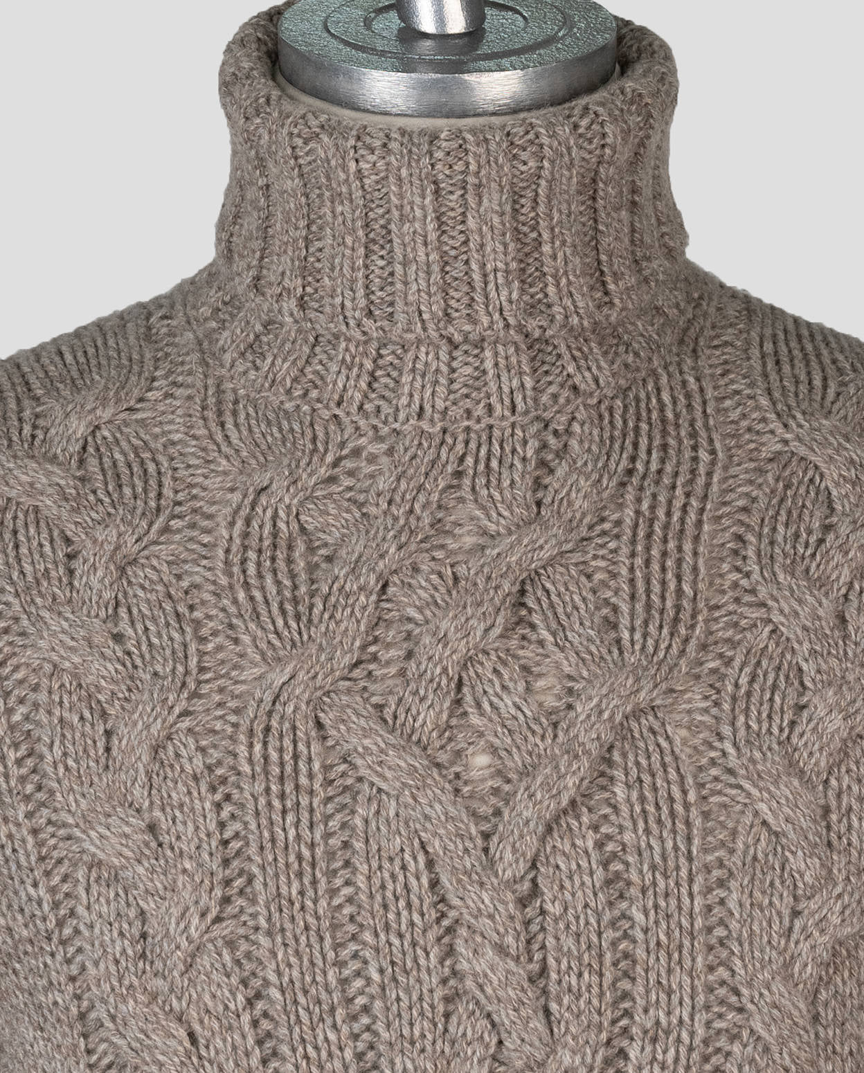 Isaia Beige Kaschmir pullover Roll kragen pullover