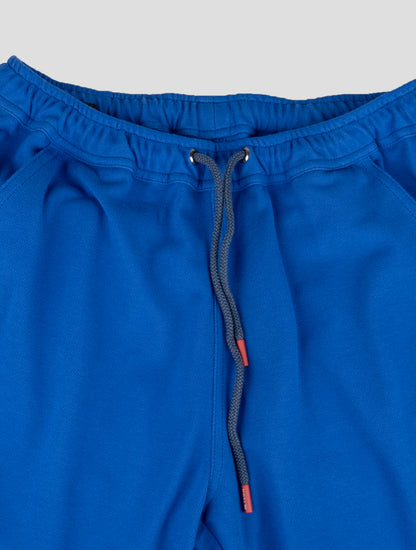 Kiton odgovarajuća odjeća - siva Mariano i plava trenirka s kratkim hlačama
