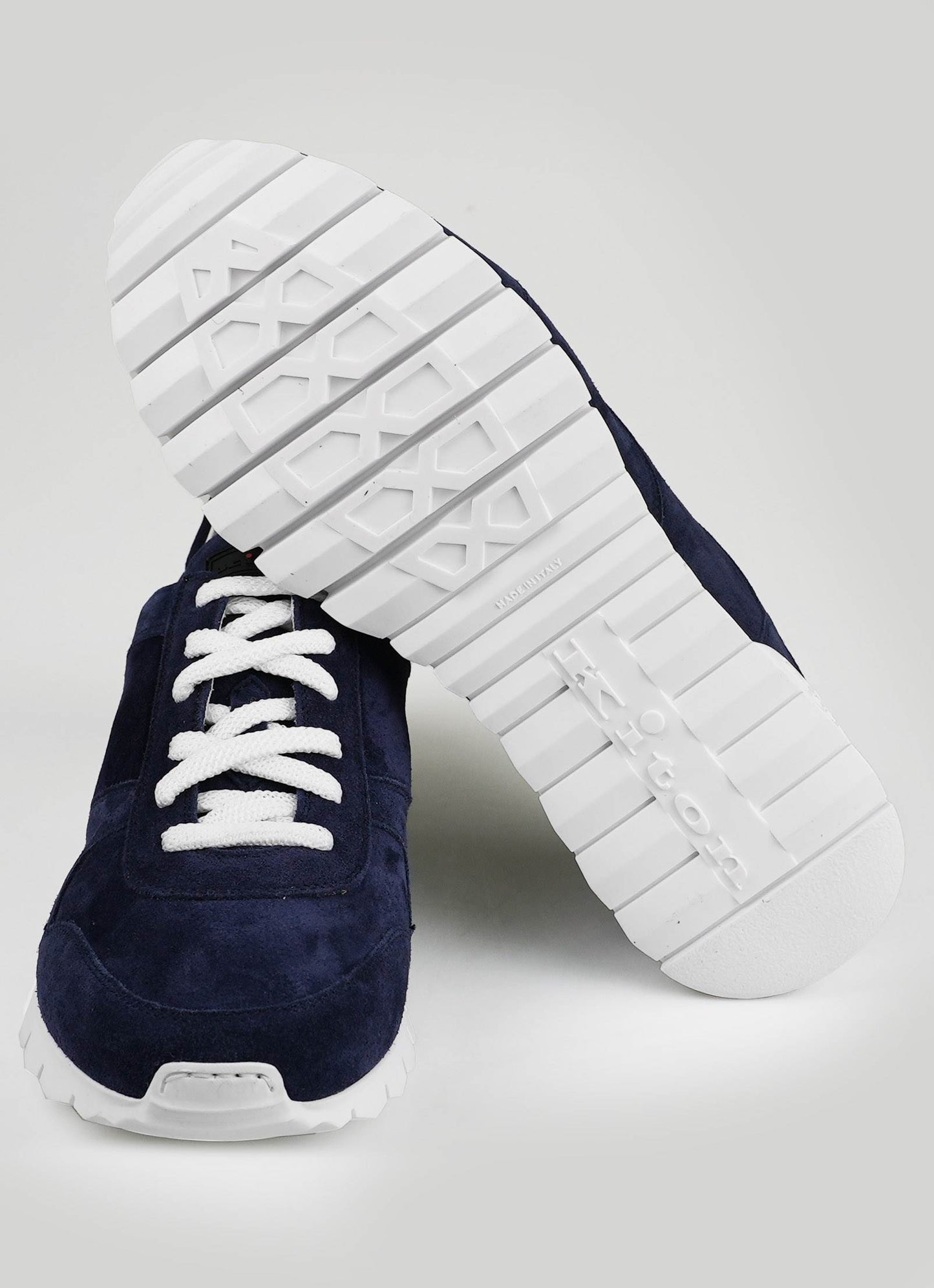 Kiton Sneaker aus blauem Leder aus Wildleder