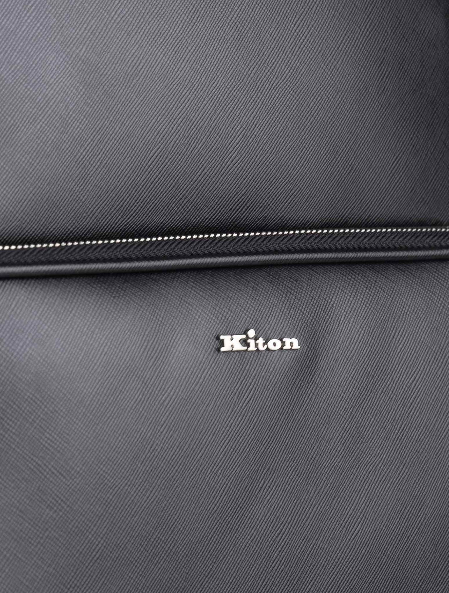 Kiton Черный кожаный рюкзак для телячьей кожи