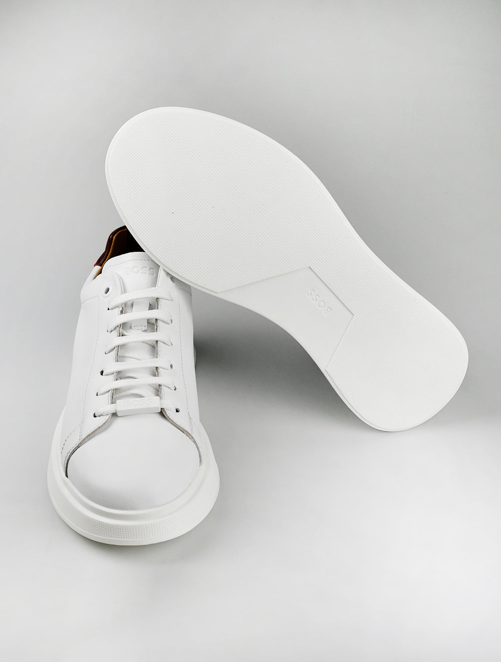 Hugo boss shop white leather sneakers