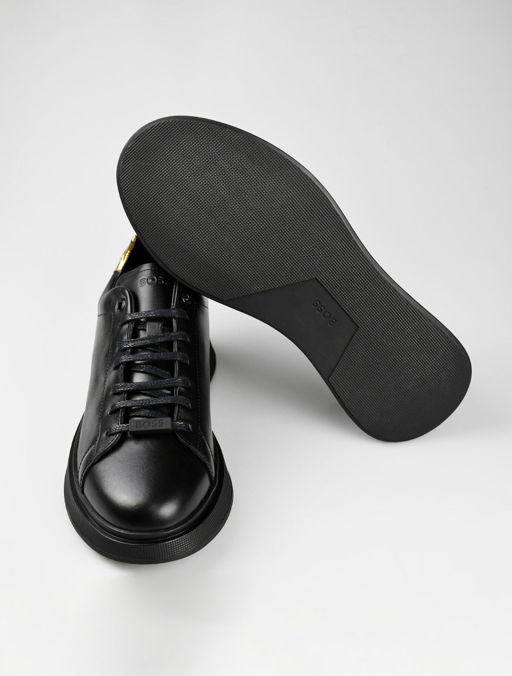 Черные кожаные кроссовки Hugo Boss